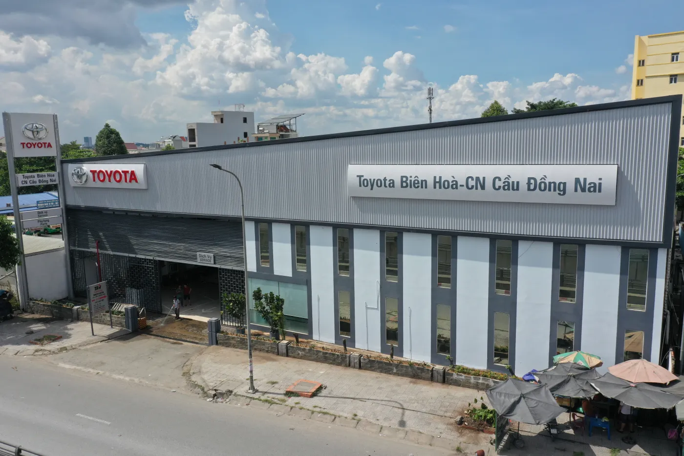 Xưởng dịch vụ 40 khoang